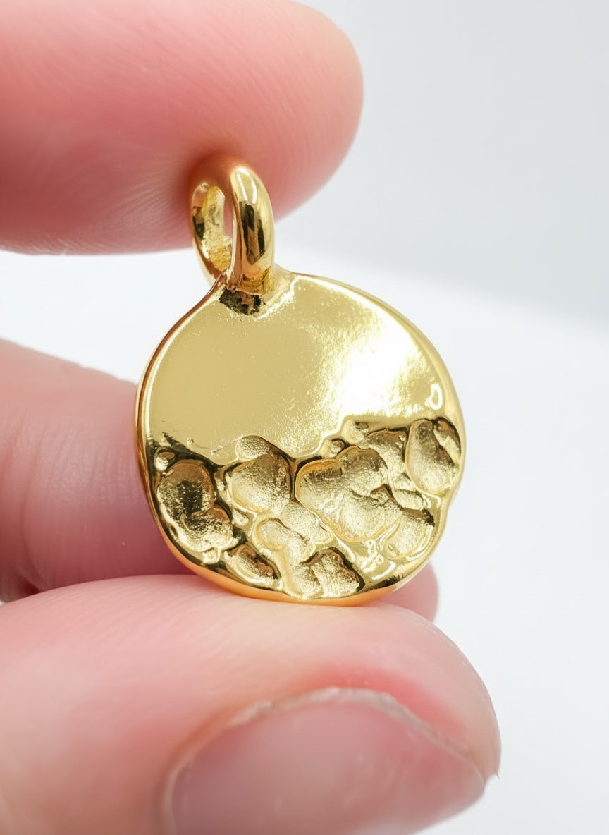 The Medium Unearthed Medallion