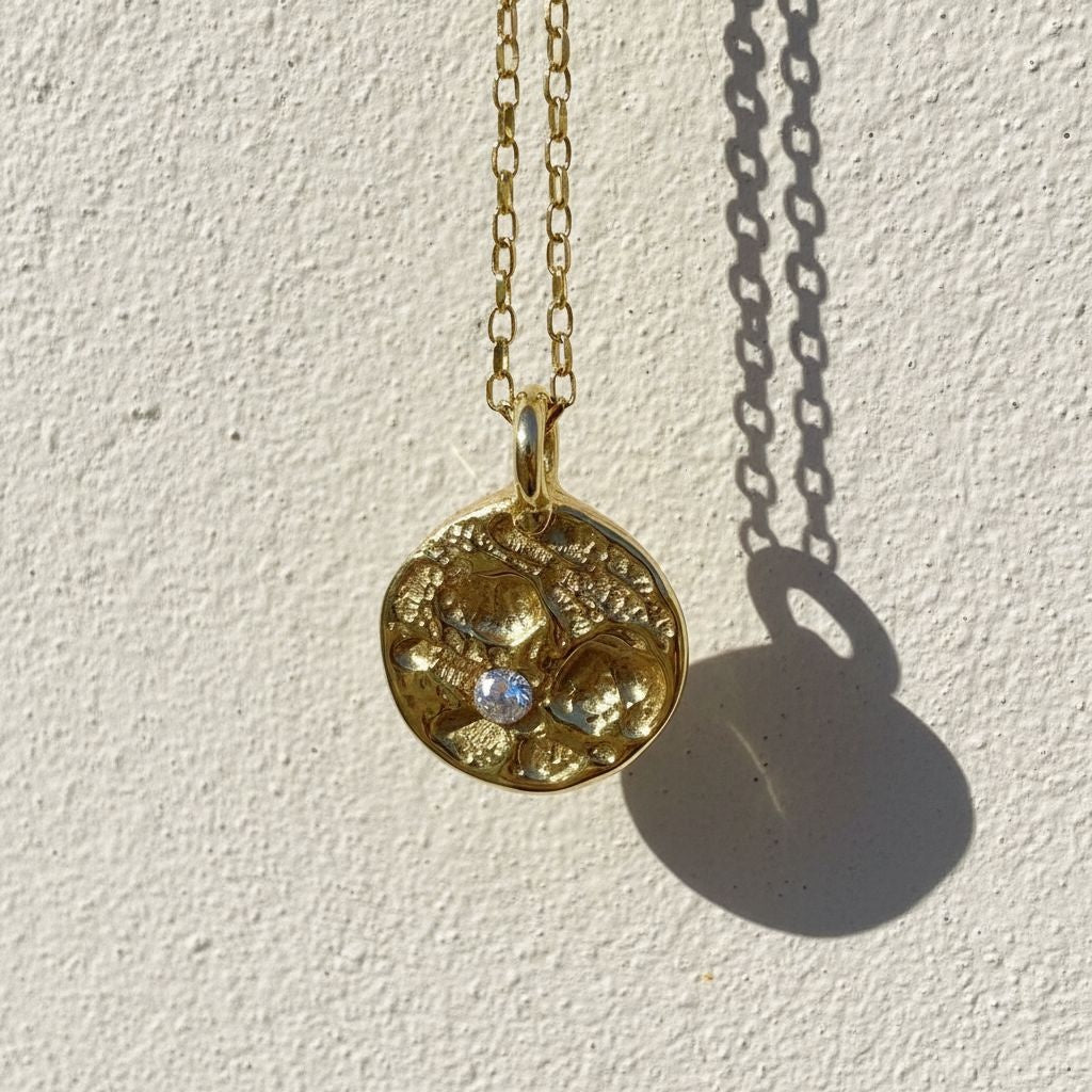An Unearthed Diamond Pendant